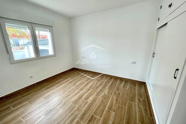 Odsprzedaż - Bungalow -
Ciudad Quesada