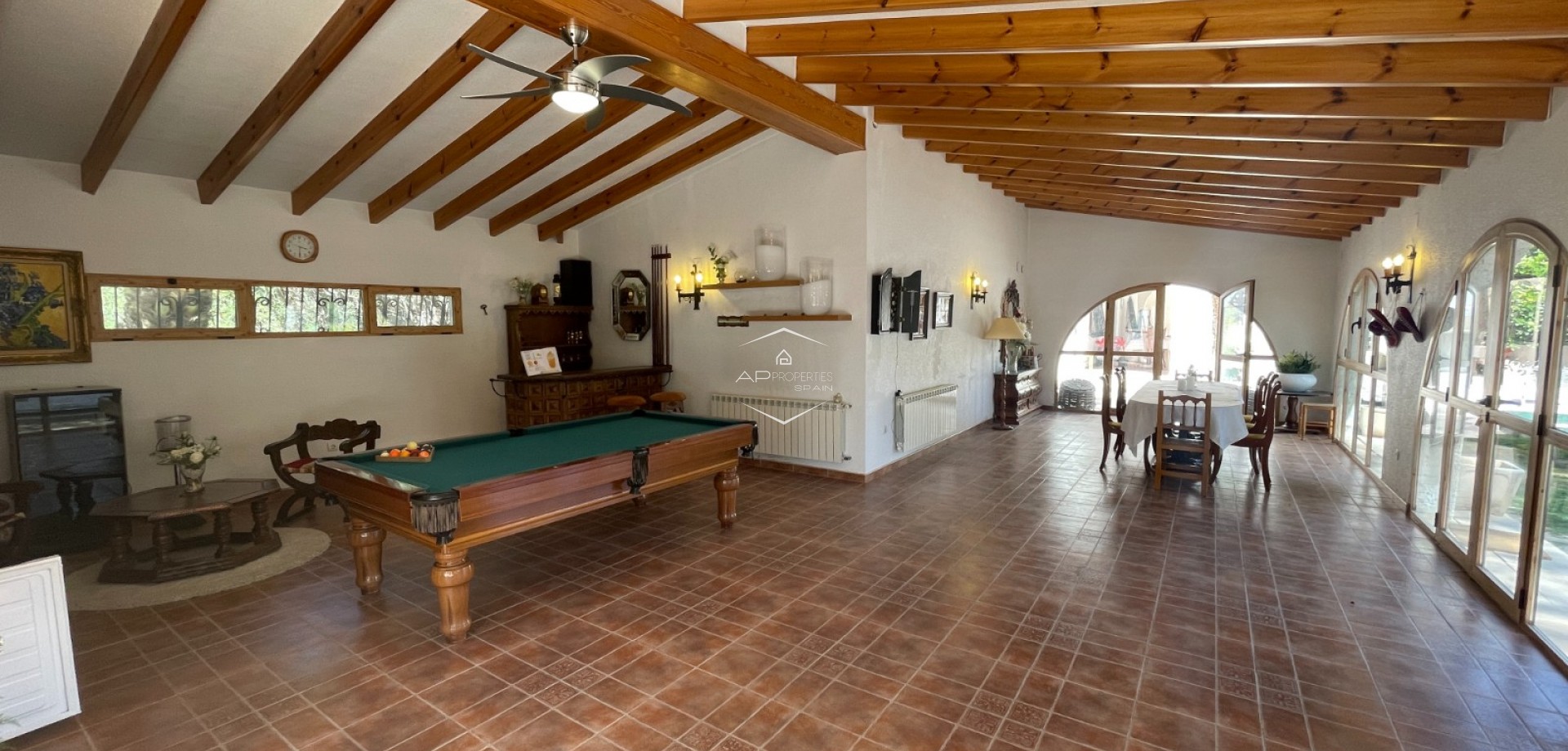 Odsprzedaż - Finca -
Elda