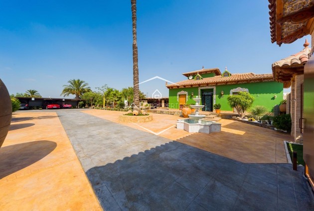 Reventa - Finca / Propiedad rural -
Almoradí - Almoradi