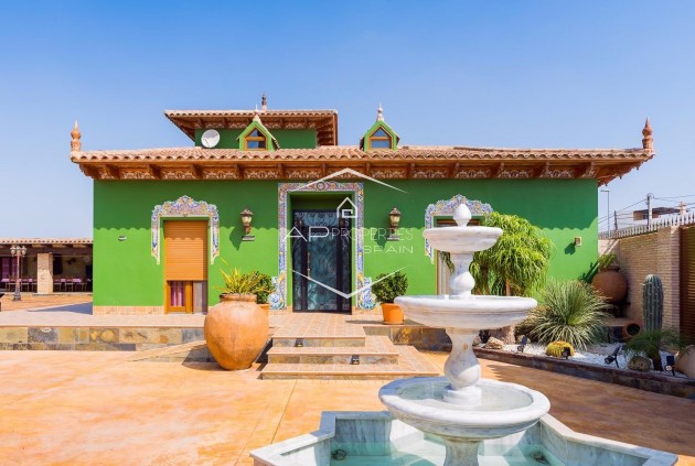 Reventa - Finca / Propiedad rural -
Almoradí - Almoradi
