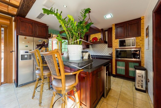 Reventa - Finca / Propiedad rural -
Almoradí - Almoradi