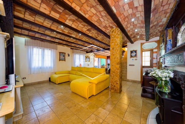 Reventa - Finca / Propiedad rural -
Almoradí - Almoradi