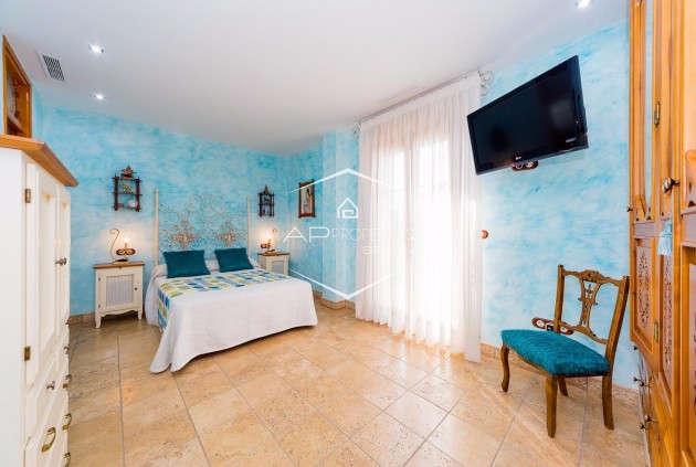 Reventa - Finca / Propiedad rural -
Almoradí - Almoradi