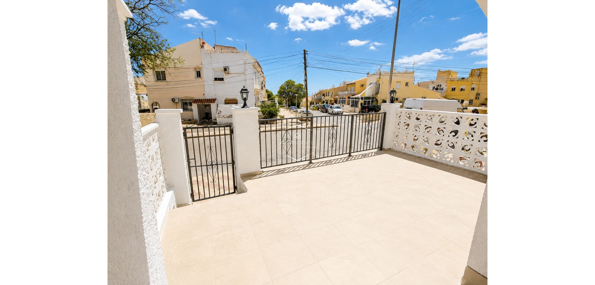 Resale - Adosado -
San Fulgencio - La Marina