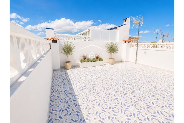Resale - Adosado -
San Fulgencio - La Marina