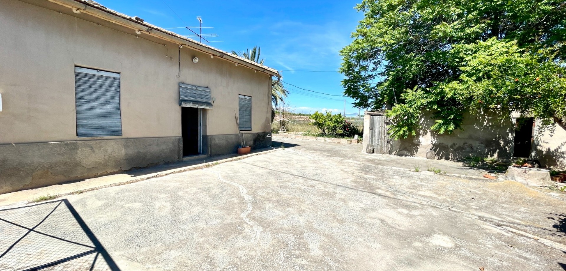 Resale - Villa - Detached -
La Romana - Villas de la Romana