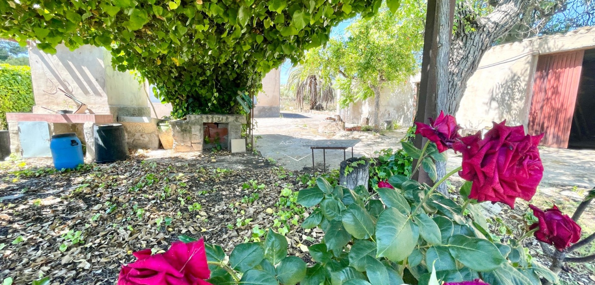 Resale - Villa - Detached -
La Romana - Villas de la Romana