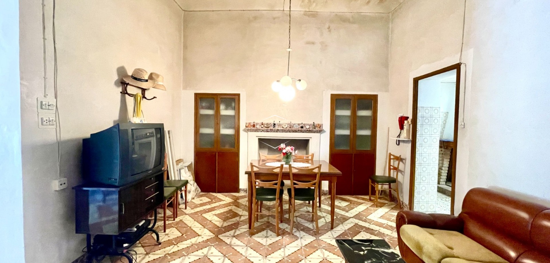 Resale - Villa - Detached -
La Romana - Villas de la Romana