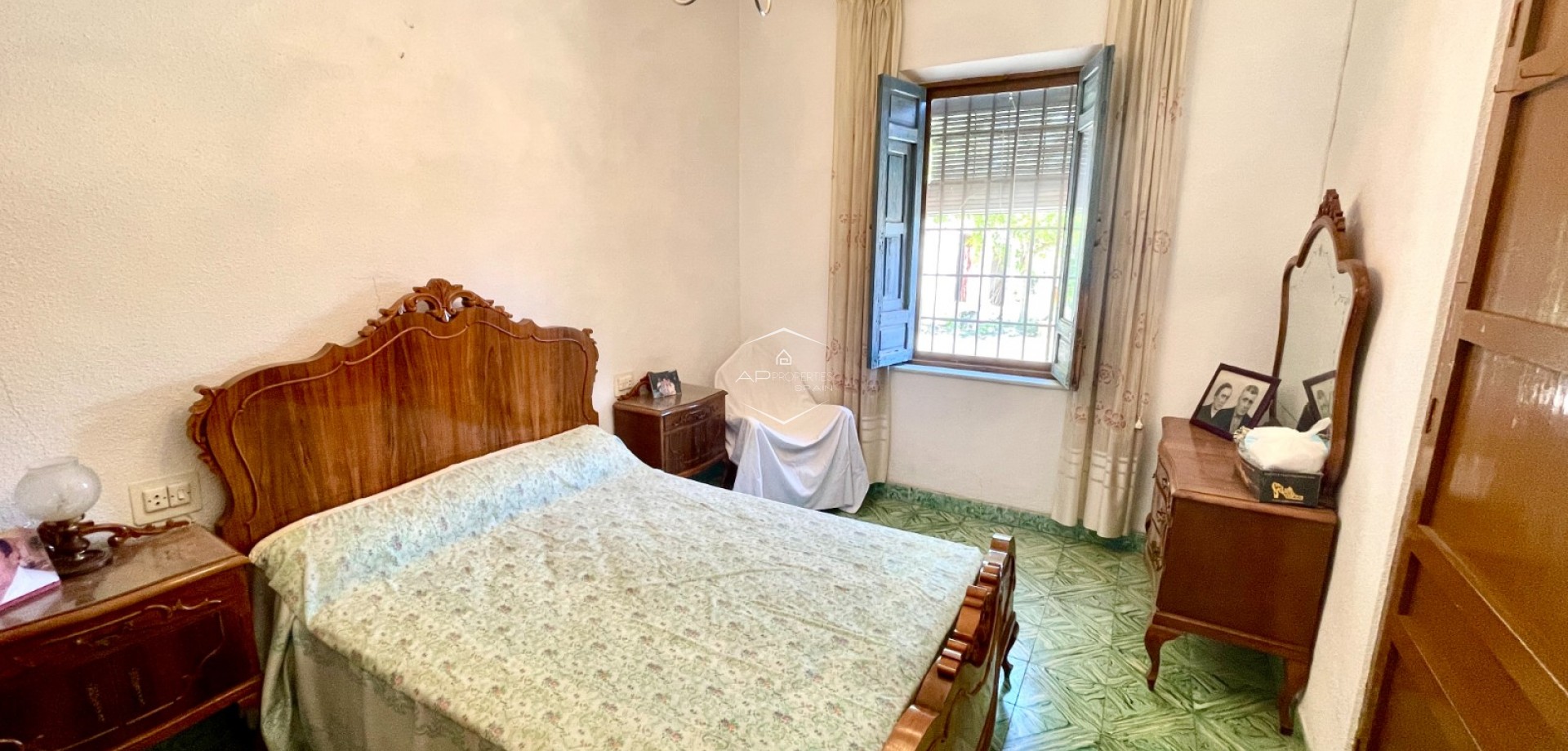 Resale - Villa - Detached -
La Romana - Villas de la Romana