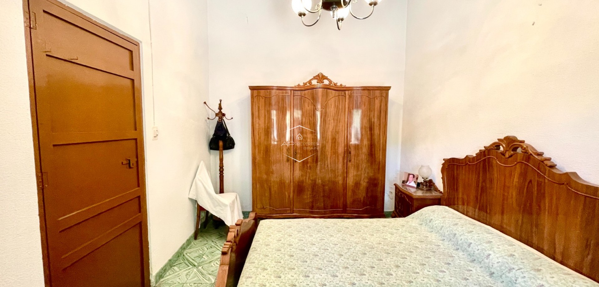 Resale - Villa - Detached -
La Romana - Villas de la Romana