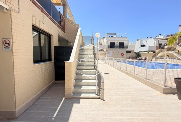 Herverkoop - Appartement- flat -
Orihuela Costa - Lomas De Cabo Roig