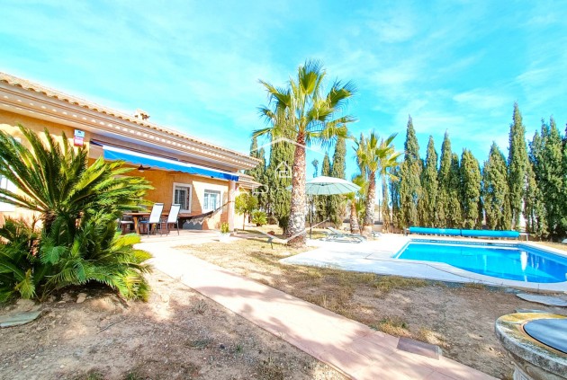 Resale - Villa / Detached -
Hondón de los Fráiles