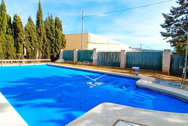 Resale - Villa / Detached -
Hondón de los Fráiles