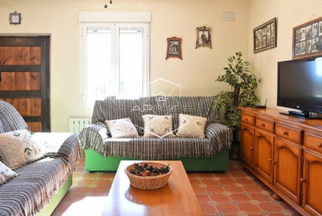 Resale - Villa - Detached -
La Alberquilla