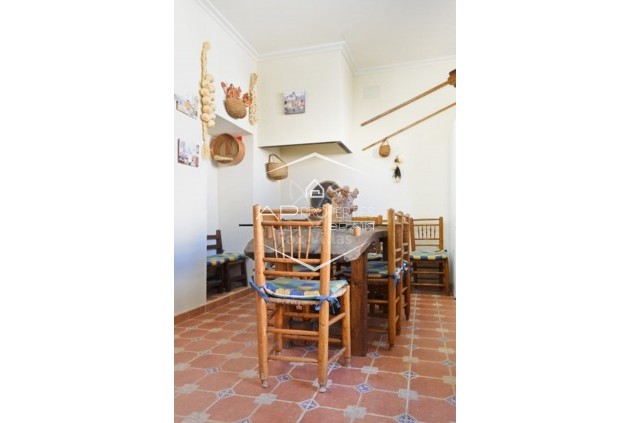 Resale - Villa - Detached -
La Alberquilla