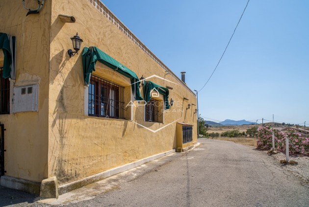 Resale - Villa - Detached -
Abanilla