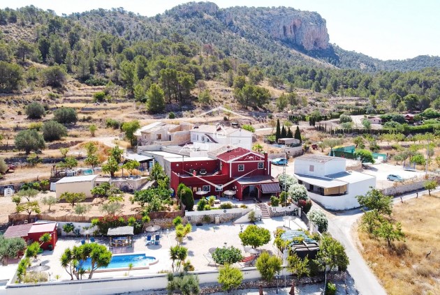 Revente - Villa - Indépendante -
El Manyar - Partida Collao Safra 2R