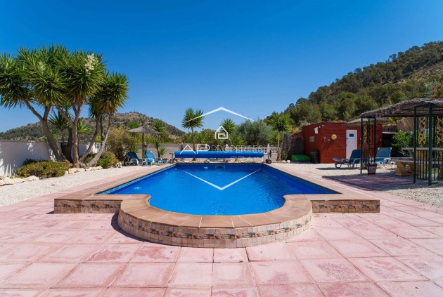 Revente - Villa - Indépendante -
El Manyar - Partida Collao Safra 2R