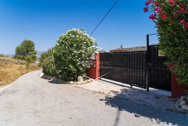 Revente - Villa - Indépendante -
El Manyar - Partida Collao Safra 2R