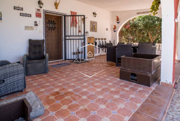 Revente - Villa - Indépendante -
El Manyar - Partida Collao Safra 2R
