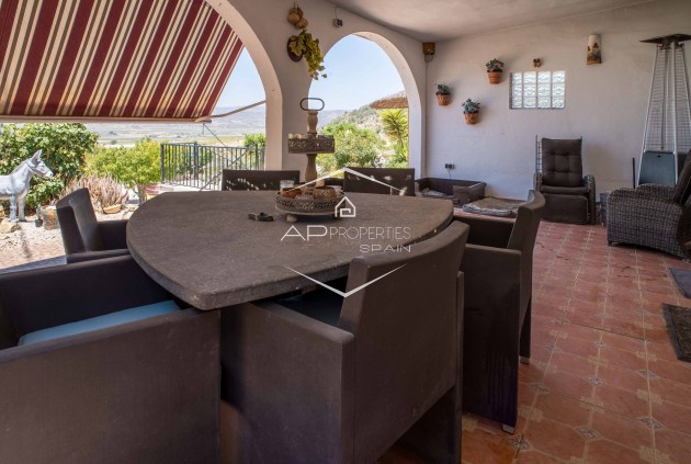Revente - Villa - Indépendante -
El Manyar - Partida Collao Safra 2R
