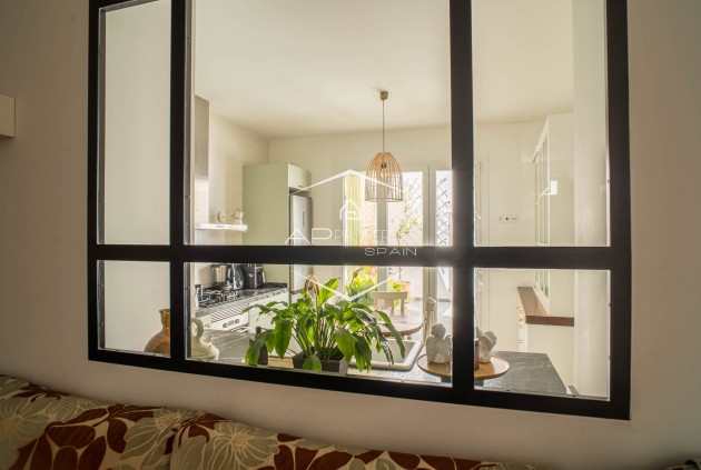 Reventa - Adosado -
Pinoso - Avenida Maisonnave 30