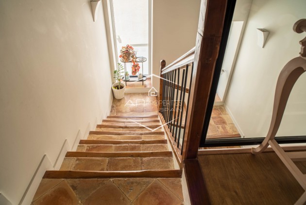 Reventa - Adosado -
Pinoso - Avenida Maisonnave 30