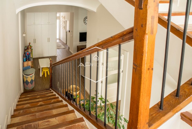 Reventa - Adosado -
Pinoso - Avenida Maisonnave 30