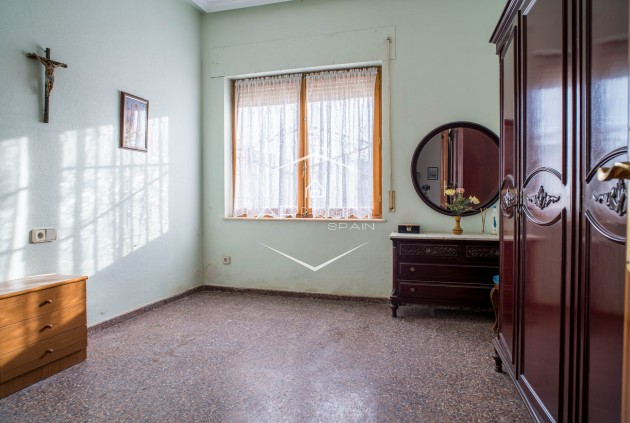 Herverkoop - Villa - Vrijstaand -
Monòver - Camí de Beties 5 be
