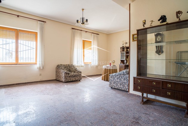 Herverkoop - Villa - Vrijstaand -
Monòver - Camí de Beties 5 be