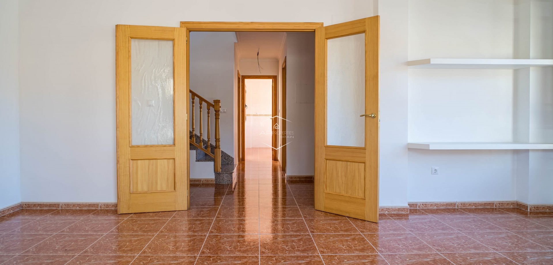 Odsprzedaż - Szeregowiec -
Pinoso - Calle Dalias 1