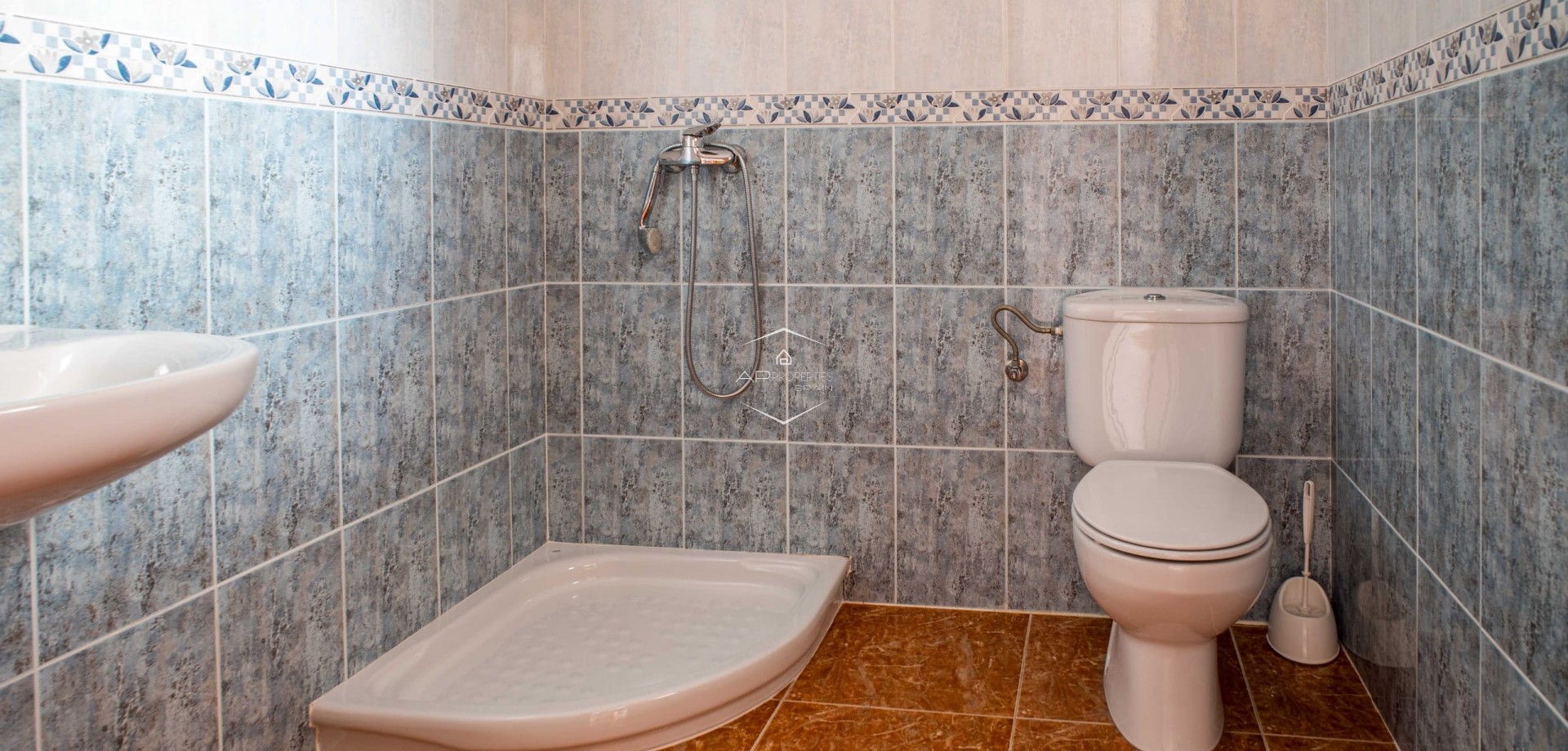 Odsprzedaż - Szeregowiec -
Pinoso - Calle Dalias 1