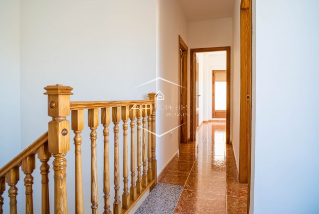 Odsprzedaż - Szeregowiec -
Pinoso - Calle Dalias 1