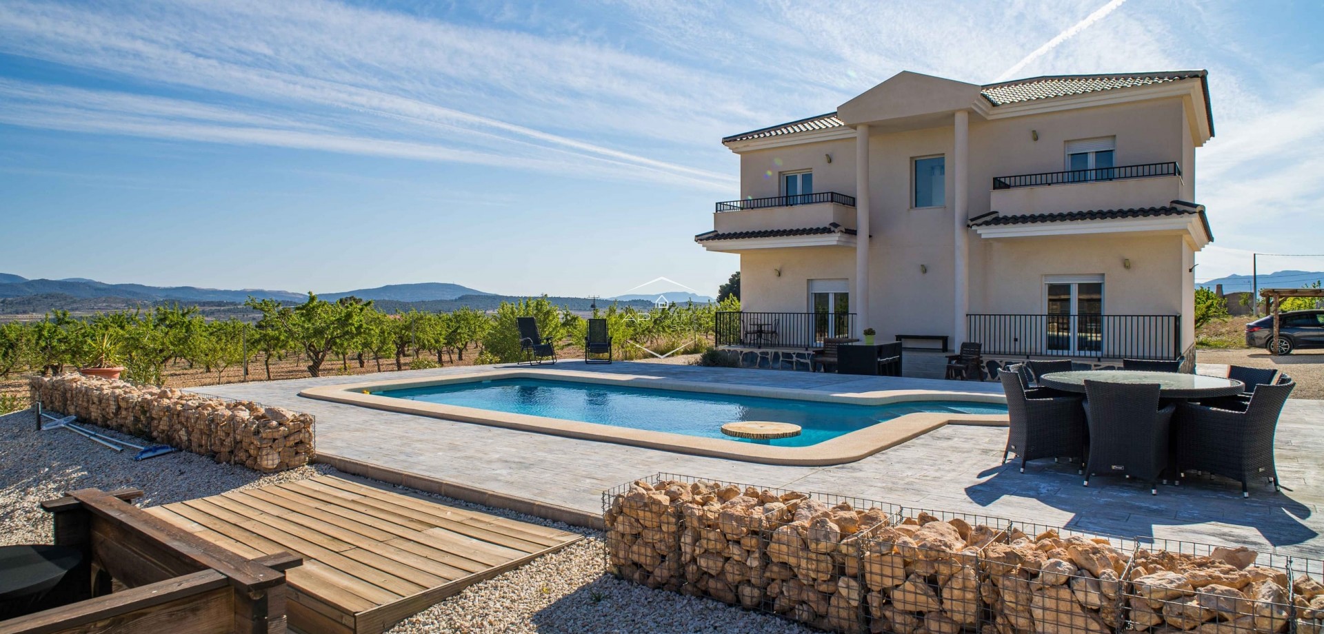 Resale - Villa - Detached -
Lel