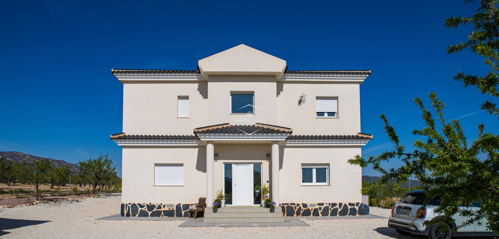 Resale - Villa - Detached -
Lel