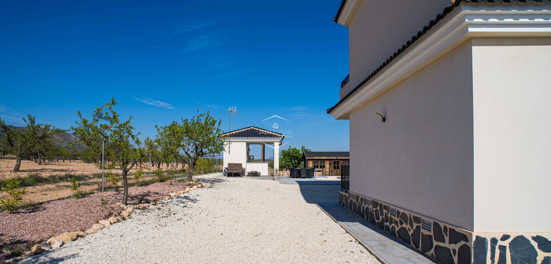 Resale - Villa - Detached -
Lel