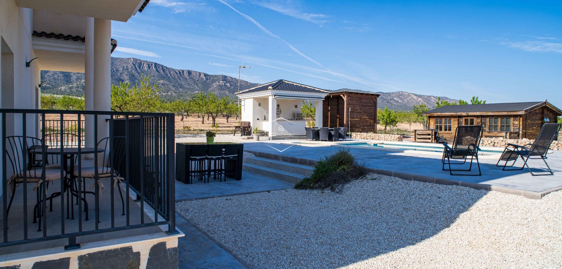 Resale - Villa - Detached -
Lel