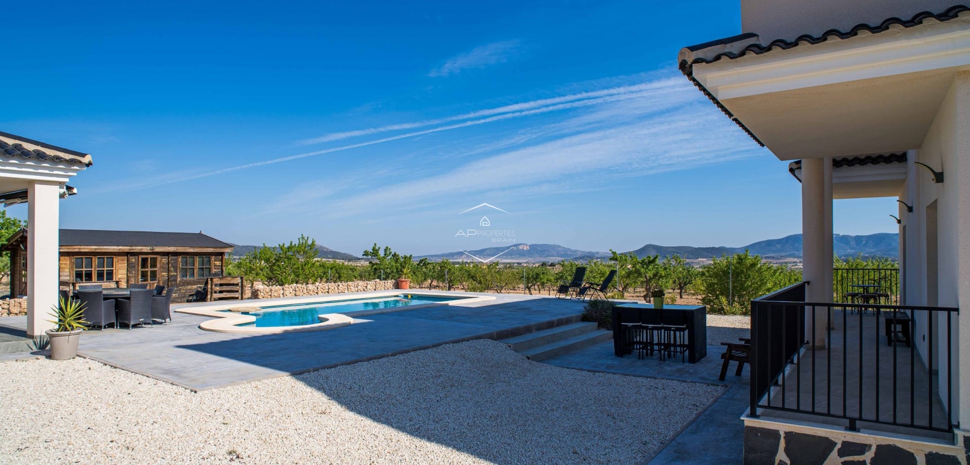Resale - Villa - Detached -
Lel