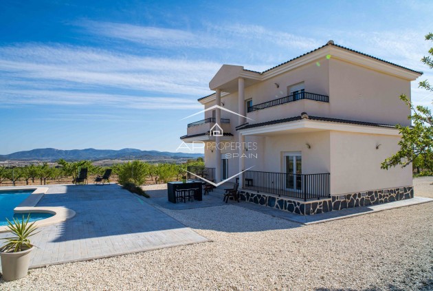 Resale - Villa - Detached -
Lel