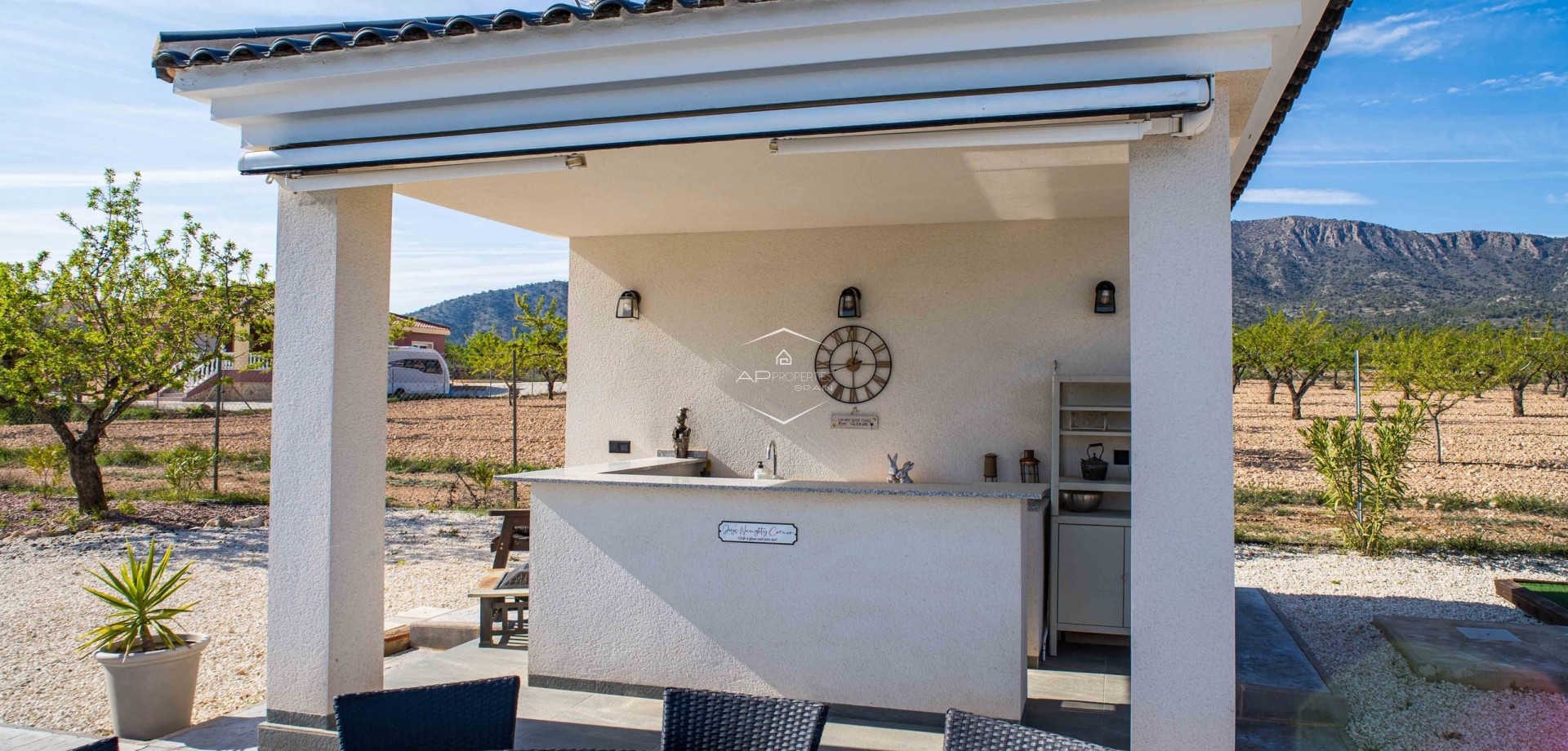 Resale - Villa - Detached -
Lel