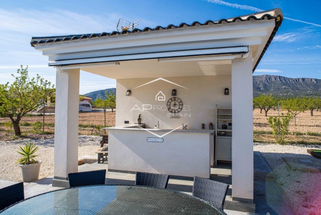 Resale - Villa - Detached -
Lel