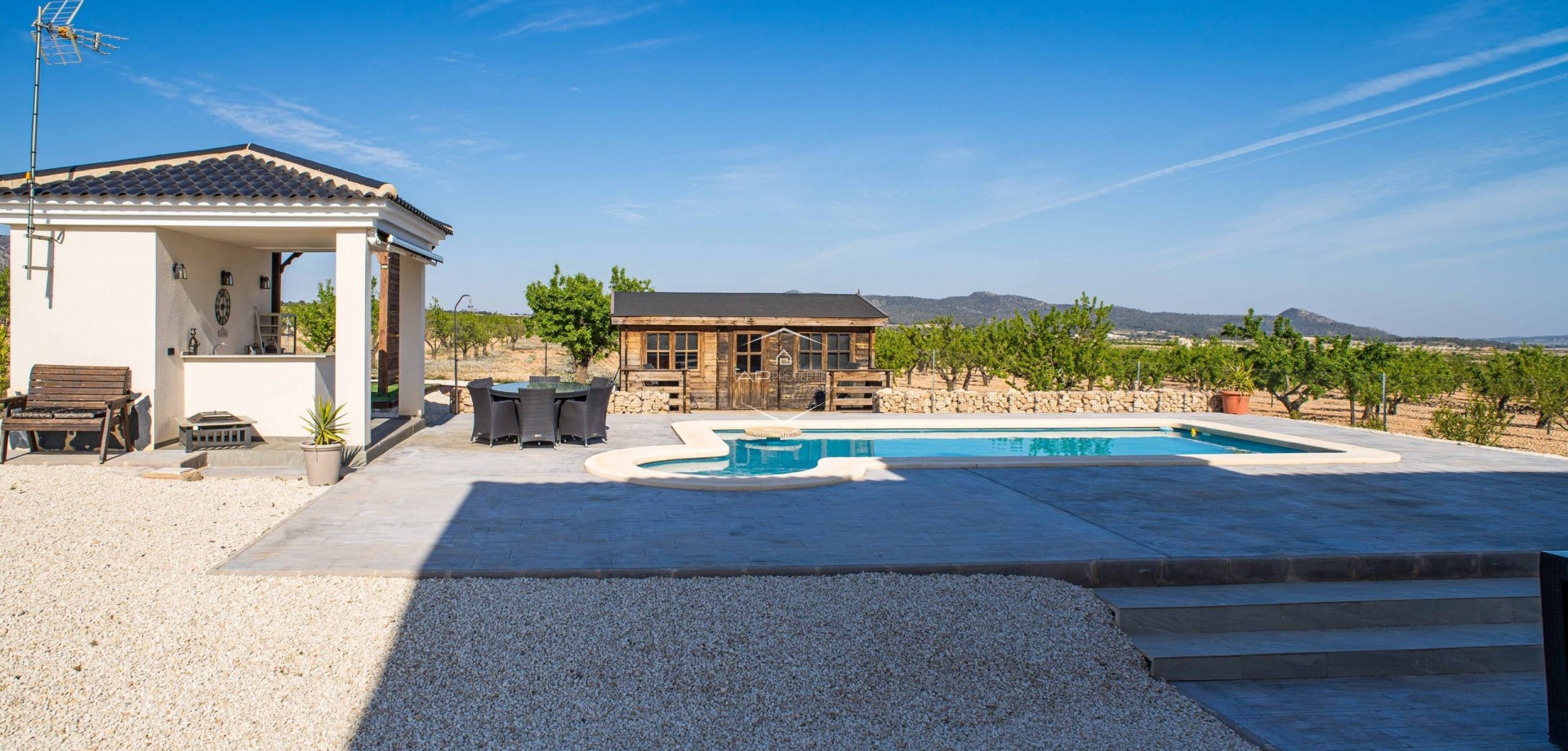 Resale - Villa - Detached -
Lel