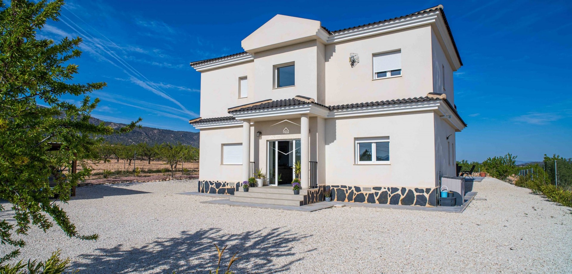 Resale - Villa - Detached -
Lel
