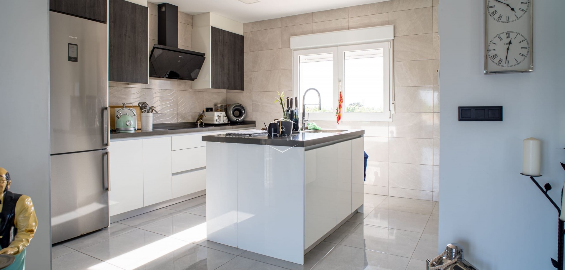 Resale - Villa - Detached -
Lel