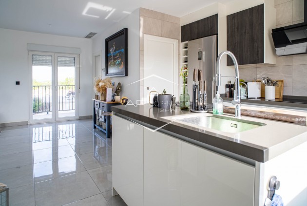 Resale - Villa - Detached -
Lel
