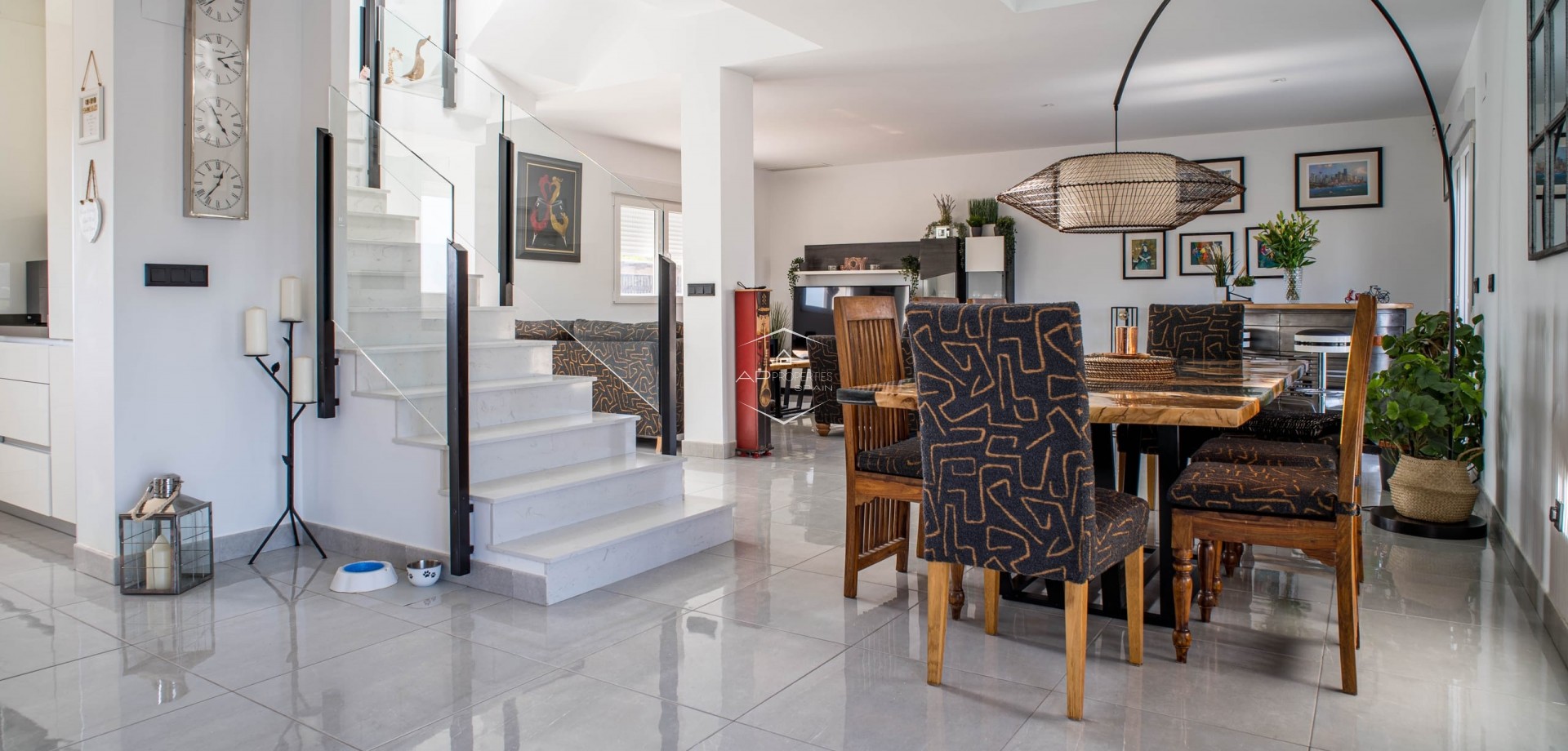 Resale - Villa - Detached -
Lel