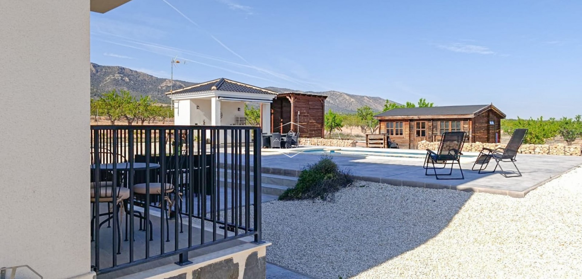 Resale - Villa - Detached -
Lel