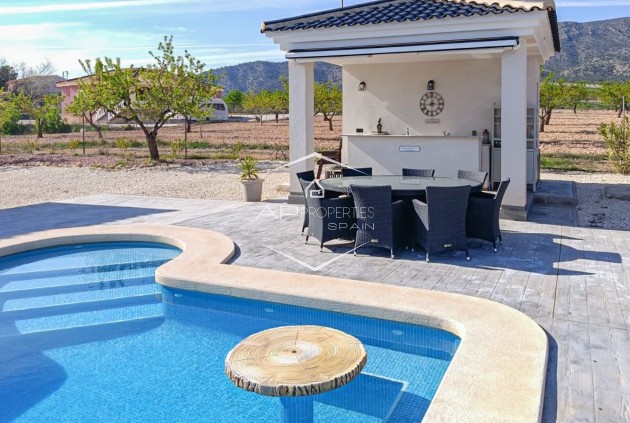 Resale - Villa - Detached -
Lel