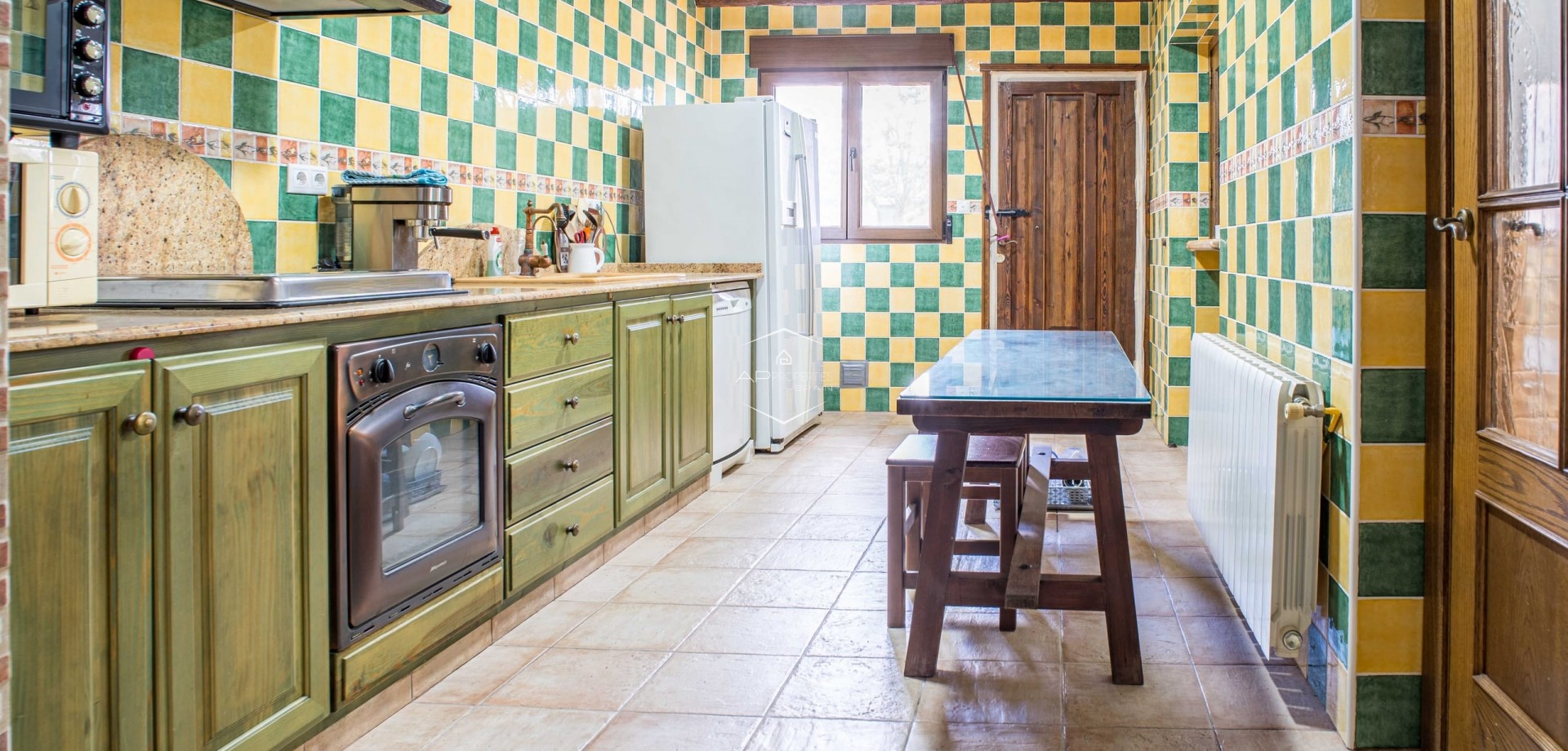 Revente - Maison de ville -
Pinoso