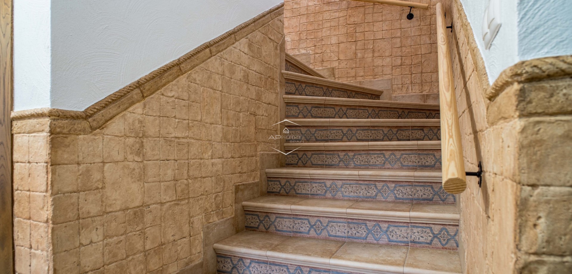 Revente - Maison de ville -
Pinoso